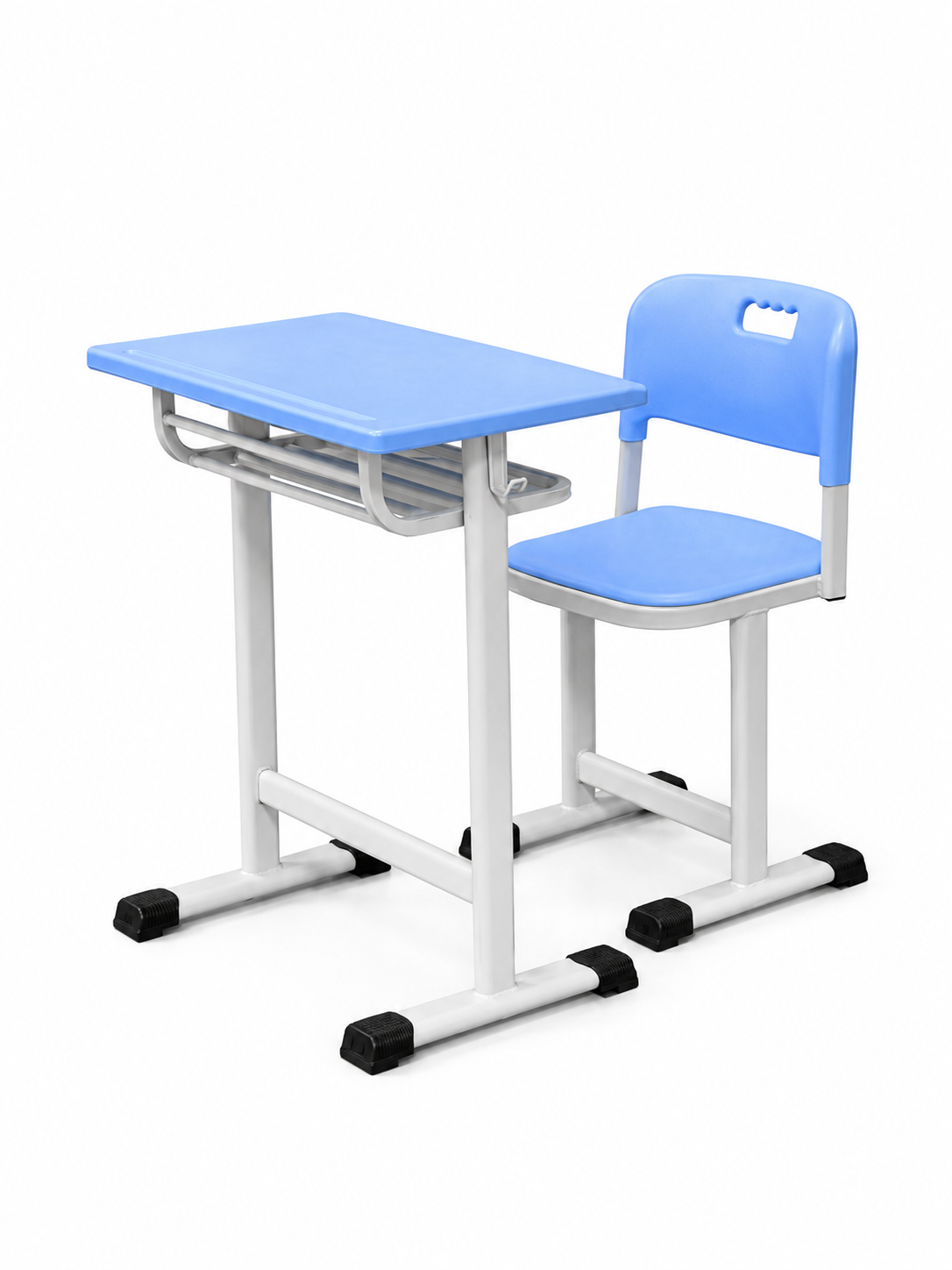 Plastic-top desk + PP-shell chair